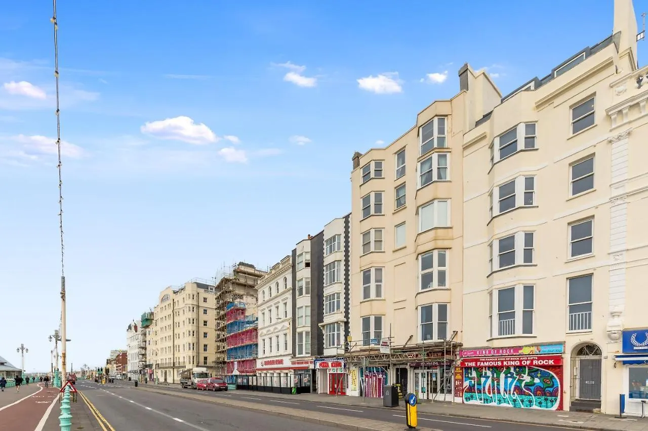 Beautiful Sea View Kingsize Bed Central One Bedroom Holiday Flat Brighton 0*,  Storbritannien